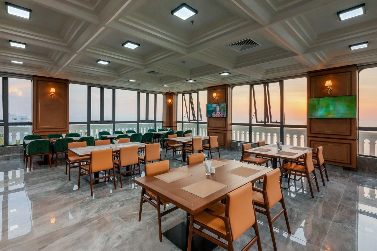 restaurants-restaurants