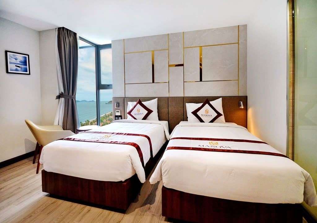 rooms-deluxe-partial-seaview-child-without-extra-bed