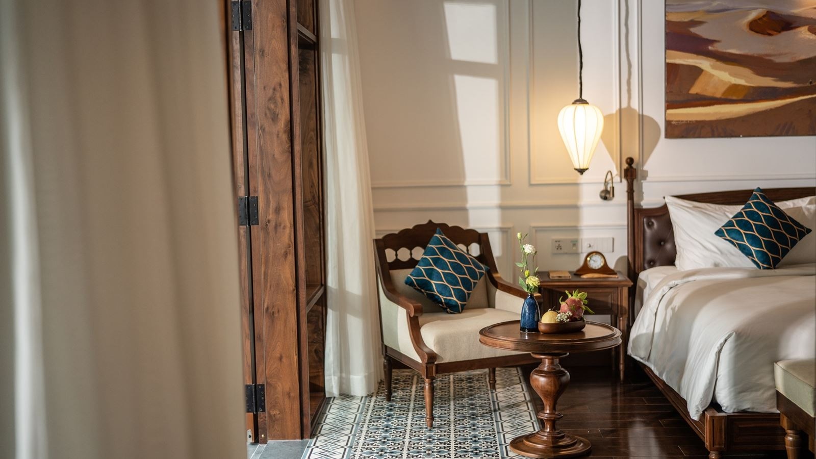 rooms-private-pool-suite