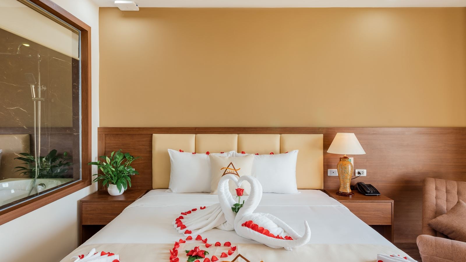 rooms-aura-delight-plus-with-sea-view