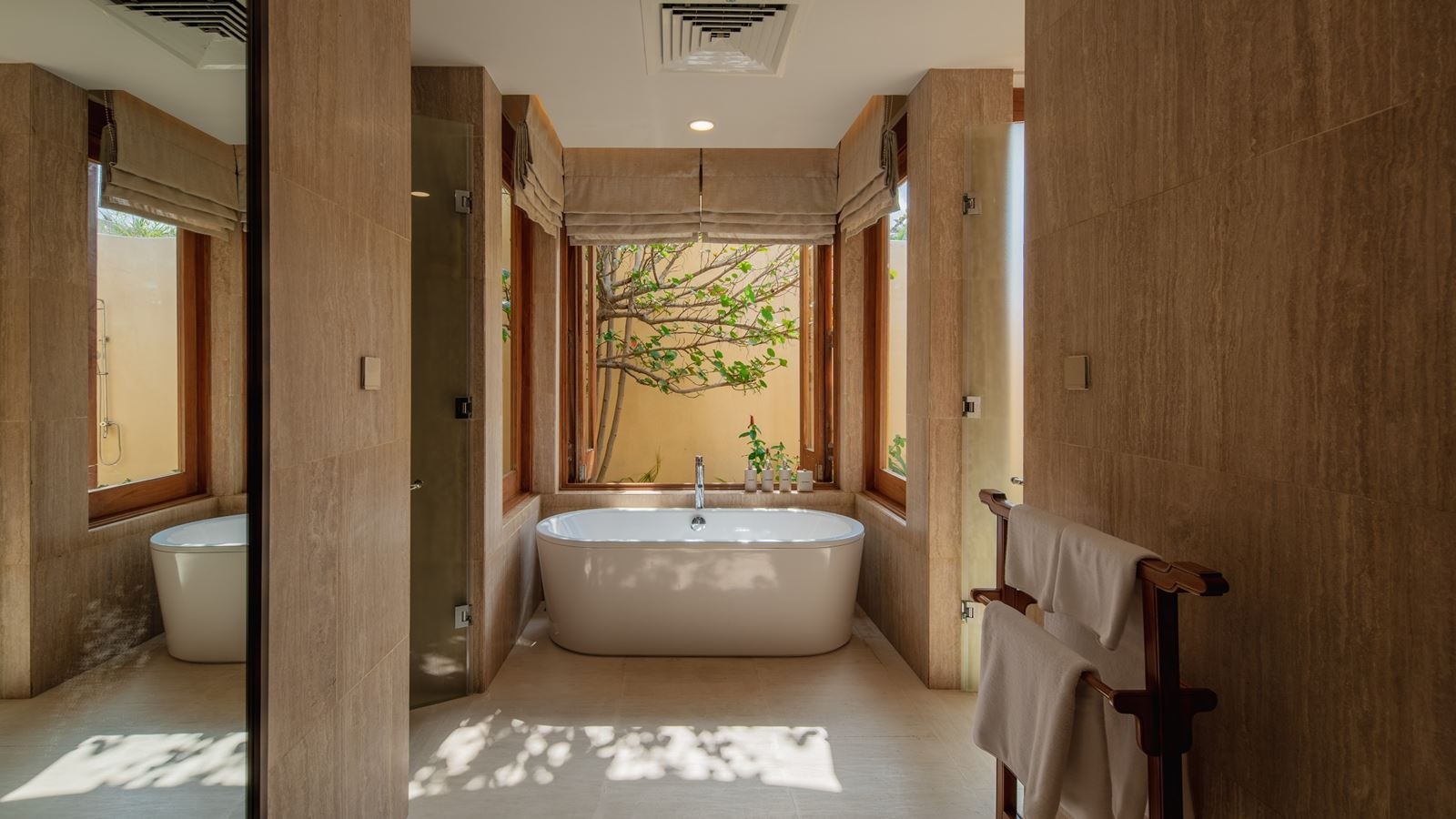 rooms-2-bedroom-beachfront-pool-villa