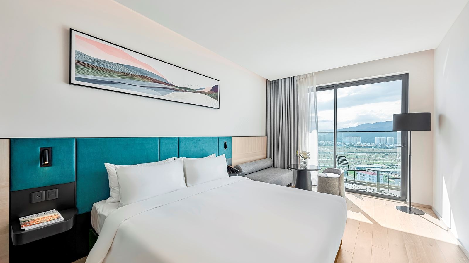 rooms-premier-mountainview-with-balcony