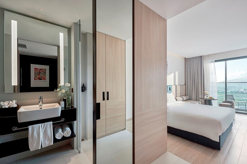 rooms-premier-mountainview-with-balcony