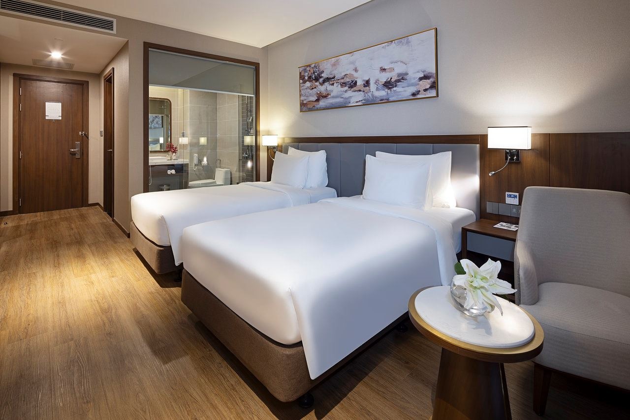 rooms-superior-city-view-with-balcony-child-without-extra-bed