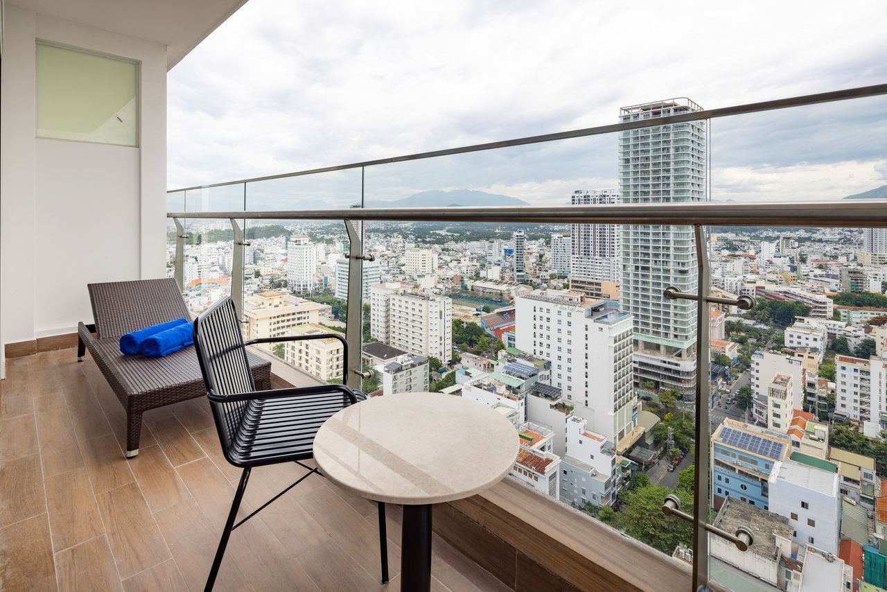 rooms-executive-club-suite-with-balcony-child-without-extra-bed