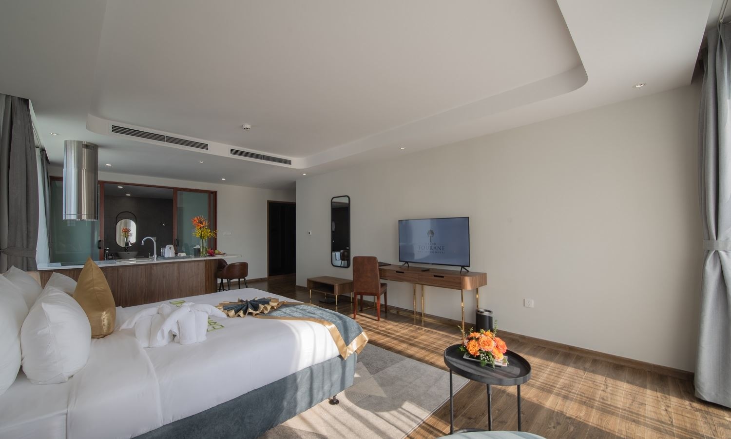 rooms-signature-city-view