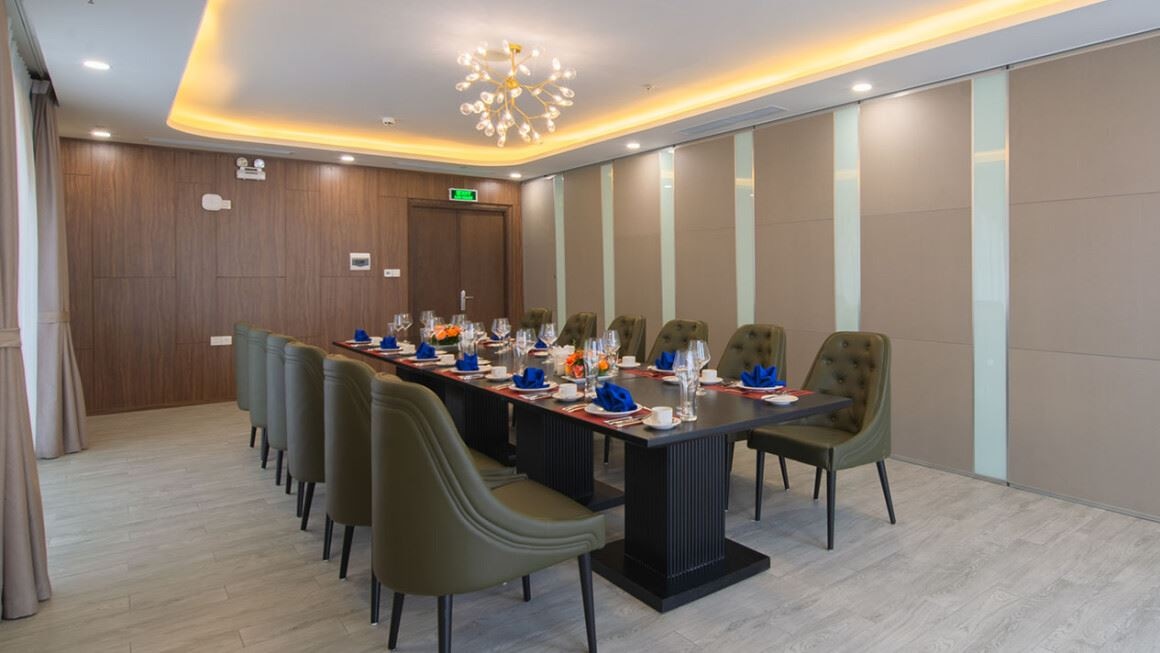 restaurants-monstera-restaurant