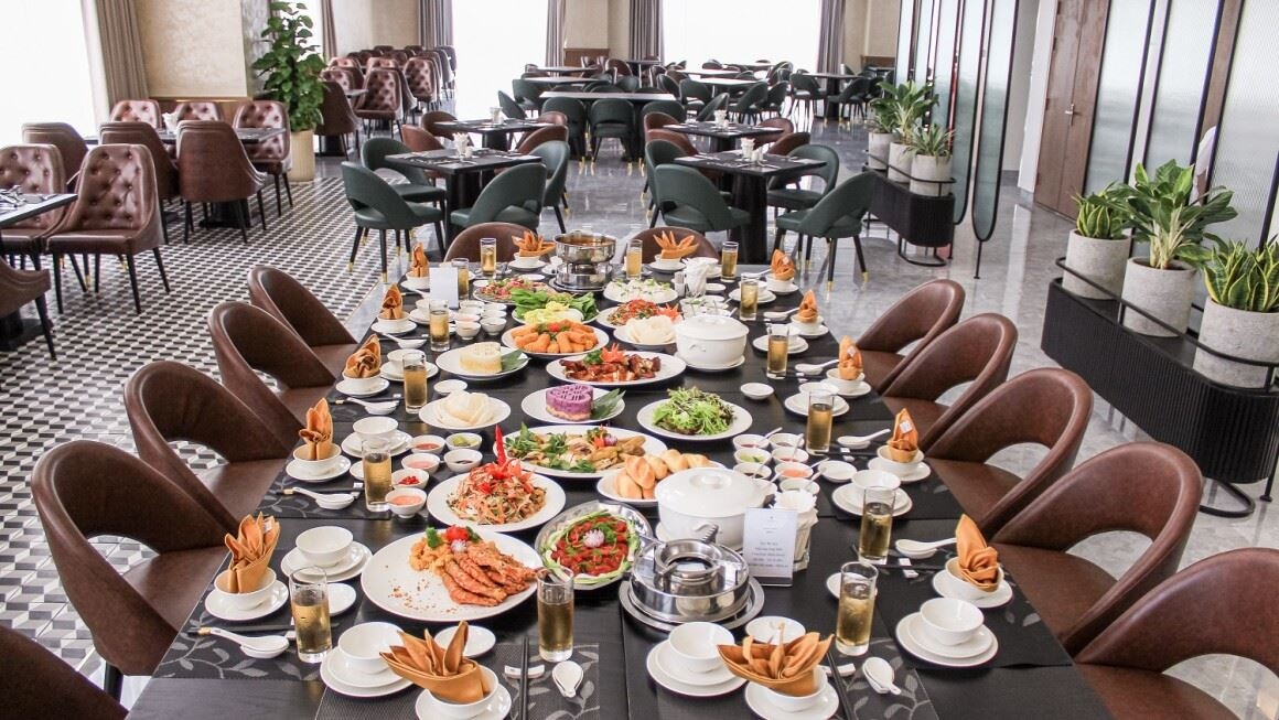 restaurants-monstera-restaurant