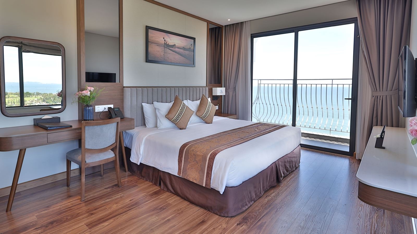 rooms-junior-suite-seaview-with-balcony-child-without-extra-bed