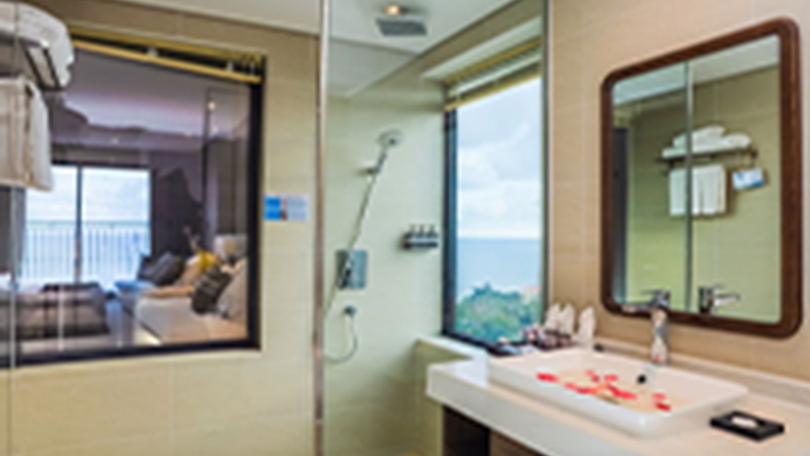 rooms-executive-double-ocean-view-child-without-extra-bed