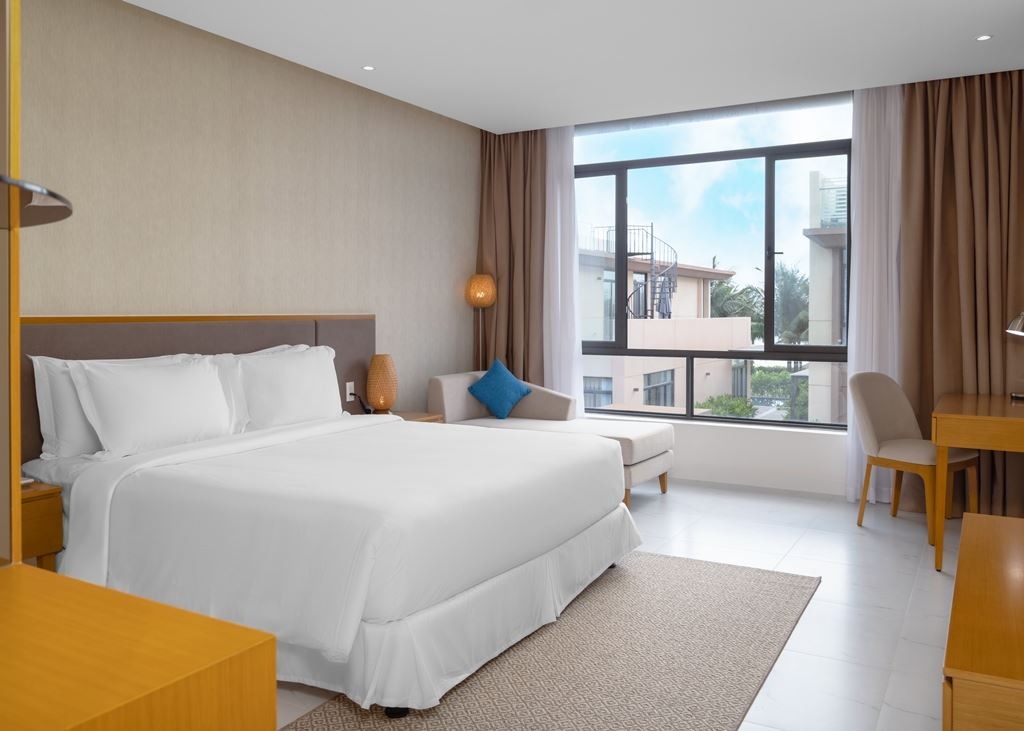 rooms-4bedroom-ocean-view-pool-villa-no-extra-bed