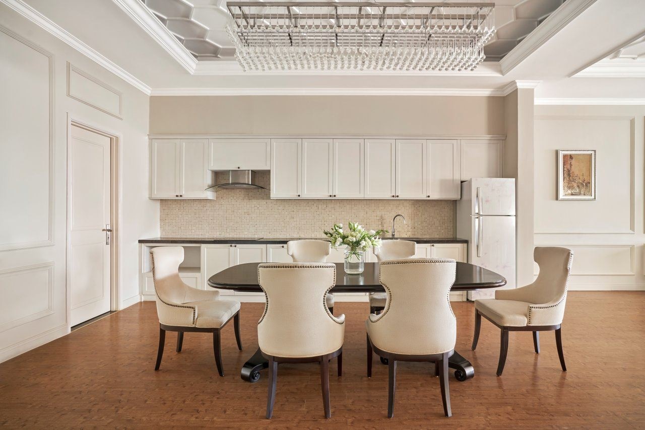 rooms-family-room-garden-view-no-extra-bed