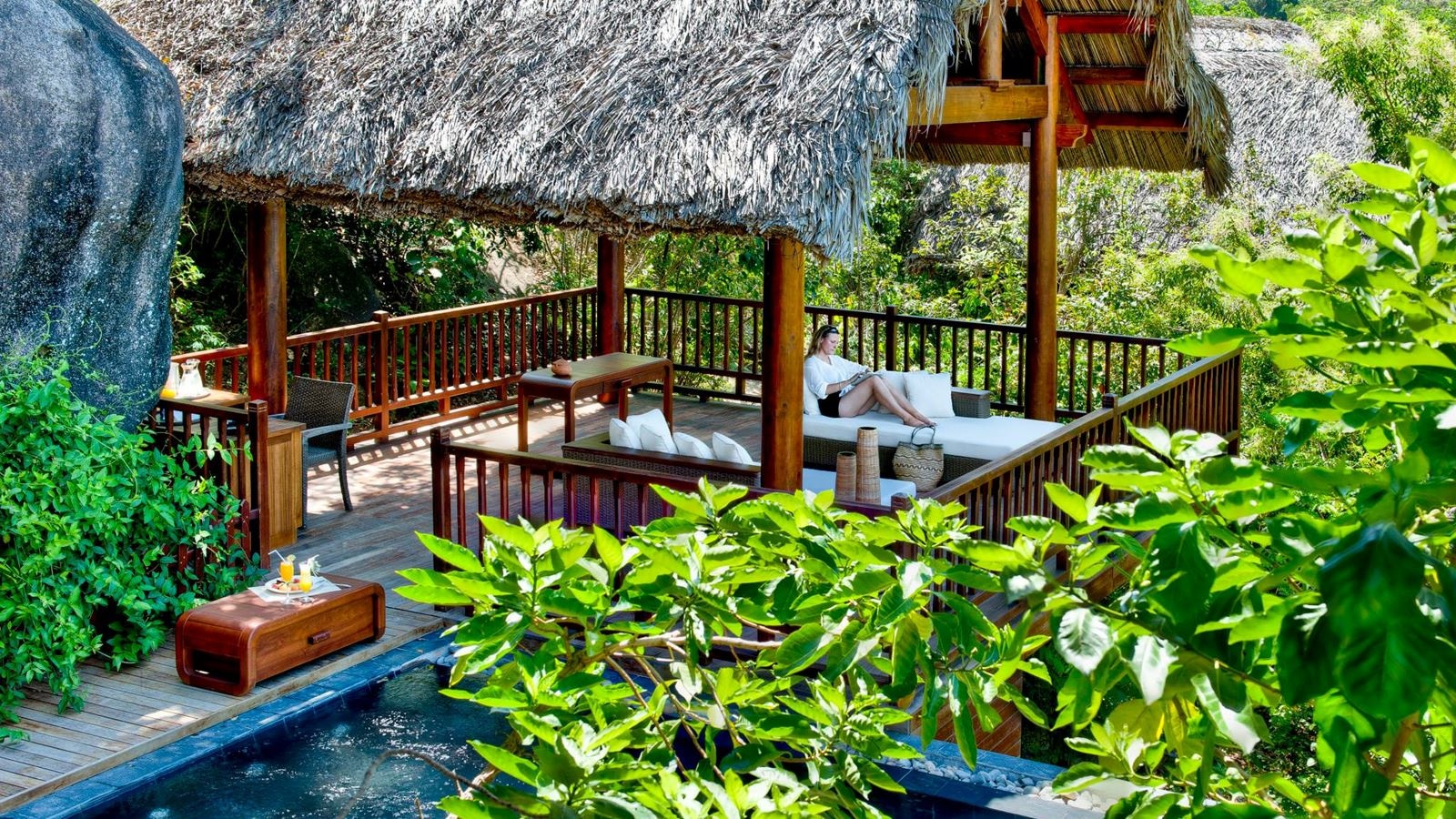 rooms-hill-rock-pool-villa