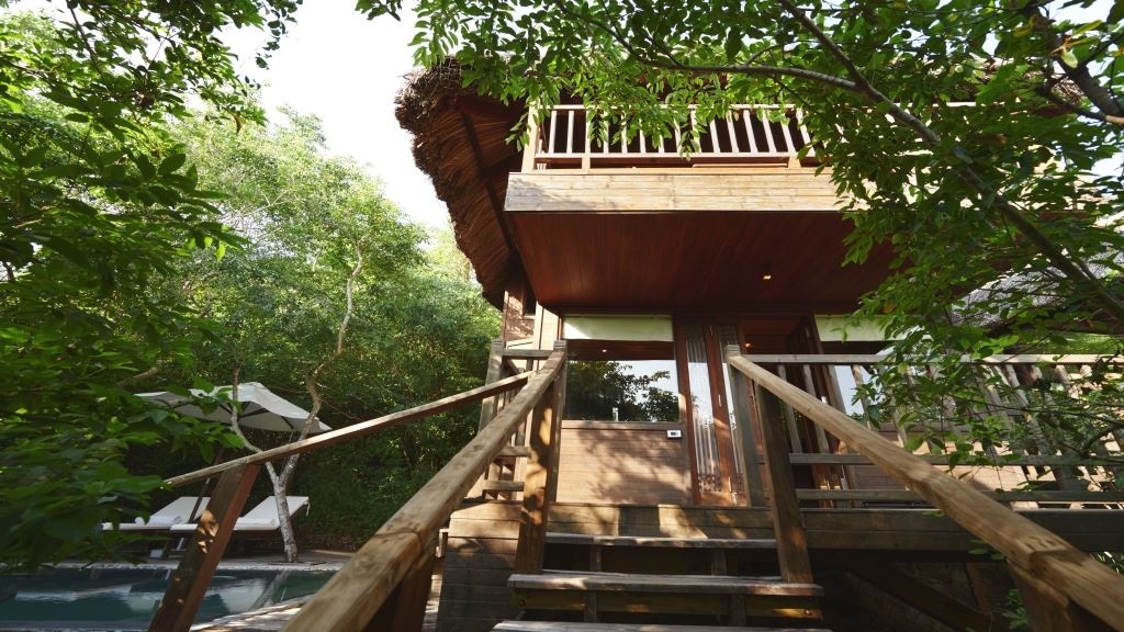 rooms-hill-rock-pool-villa