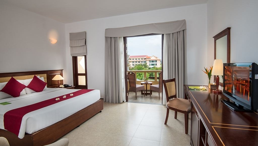 rooms-deluxe-garden-view