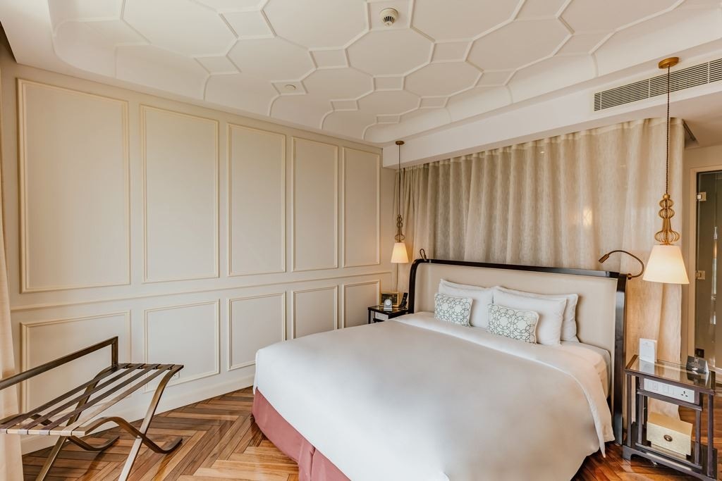 rooms-grand-deluxe-room