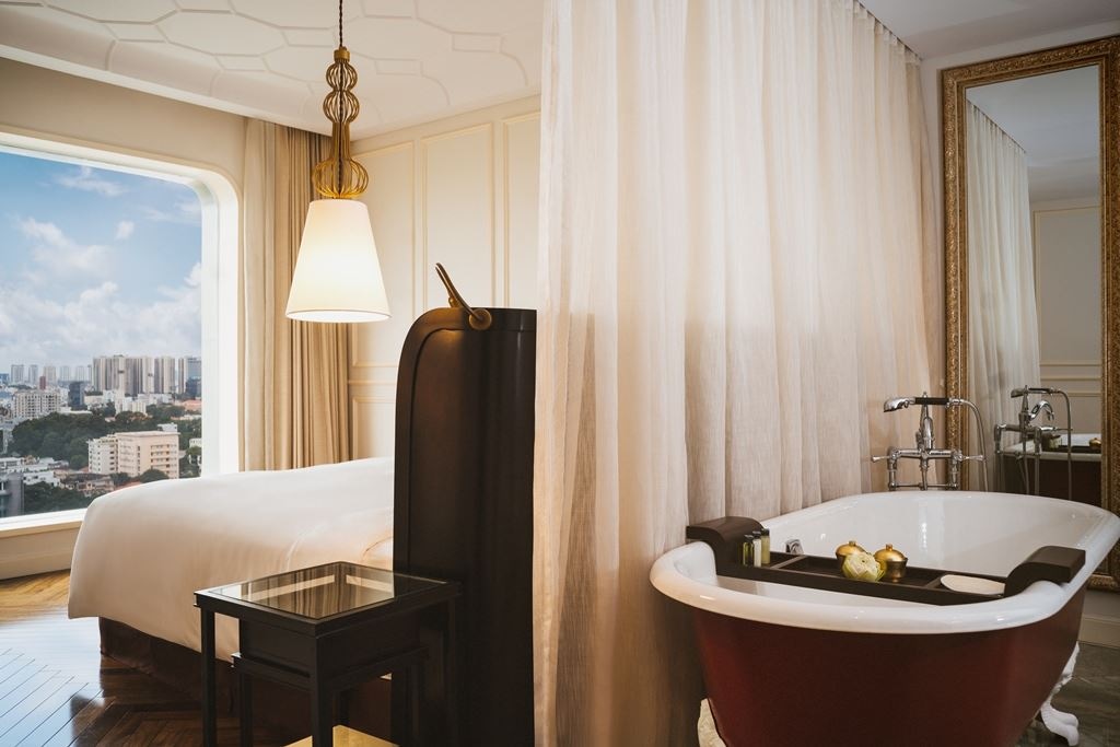 rooms-grand-deluxe-room