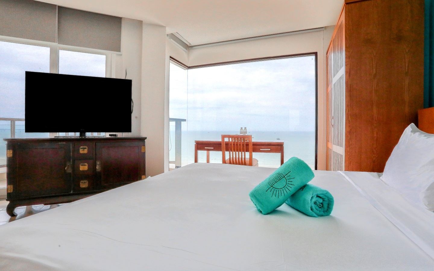 rooms-family-penthouse-ocean-front