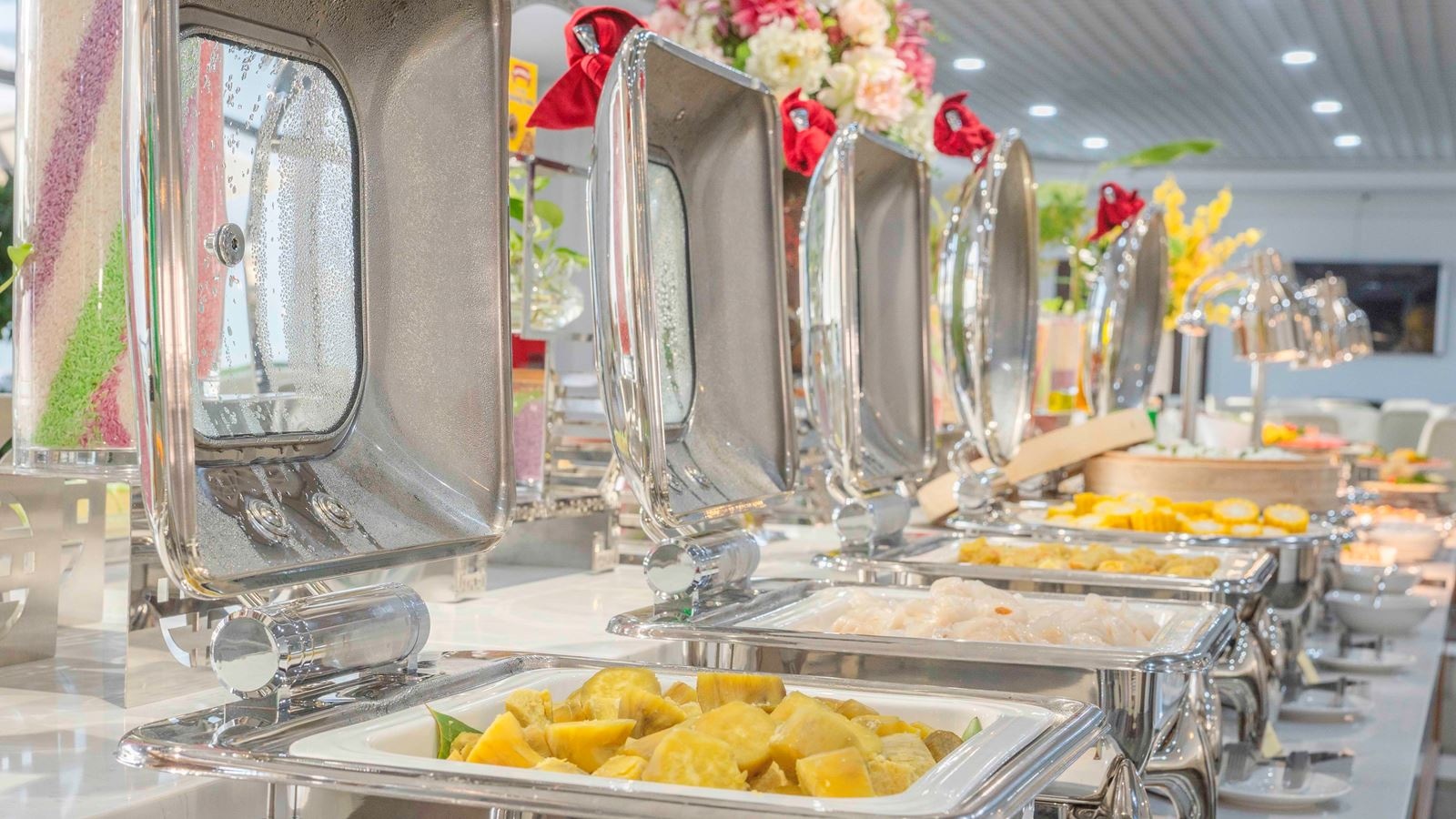 restaurants-restaurant