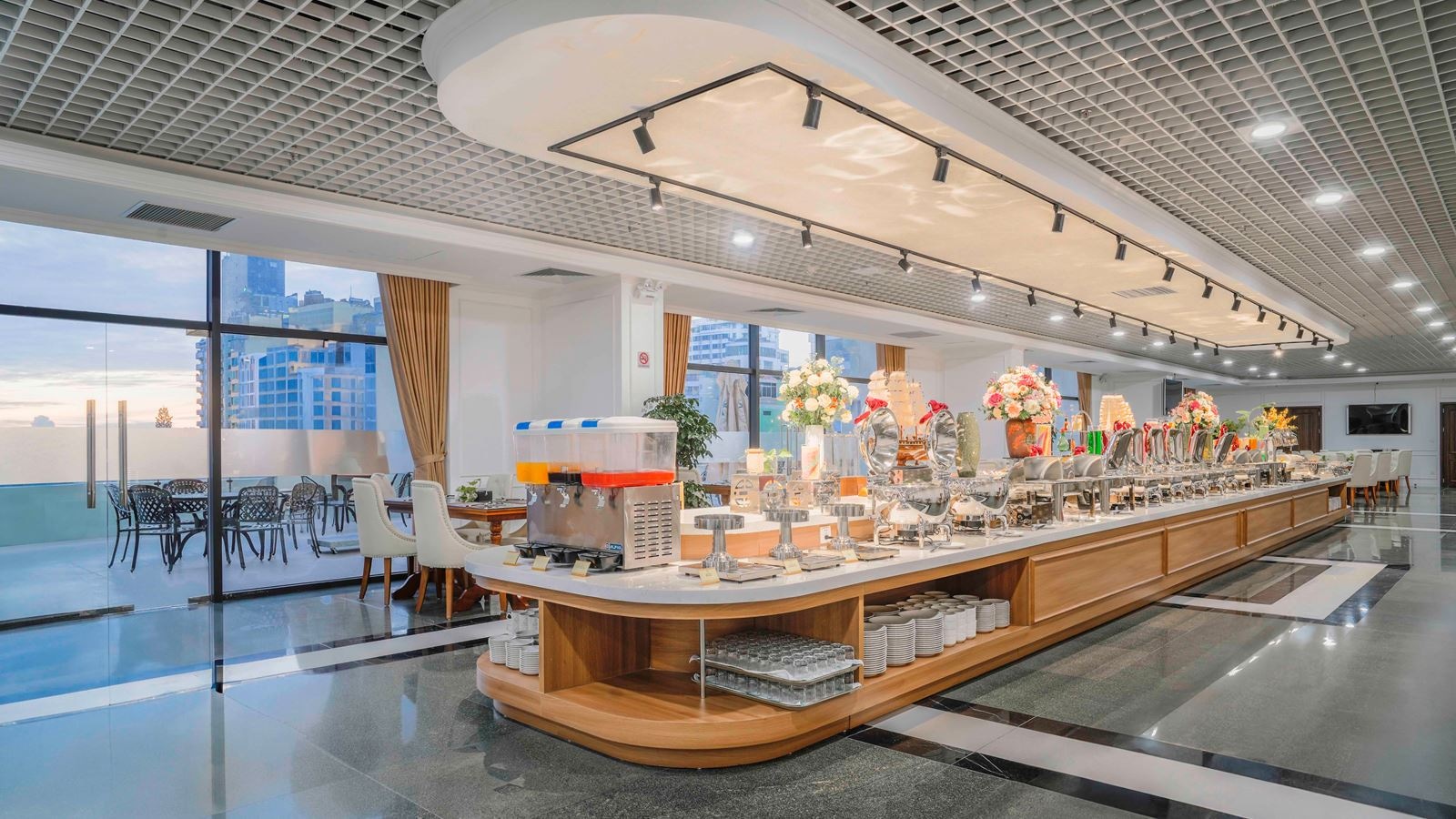 restaurants-restaurant