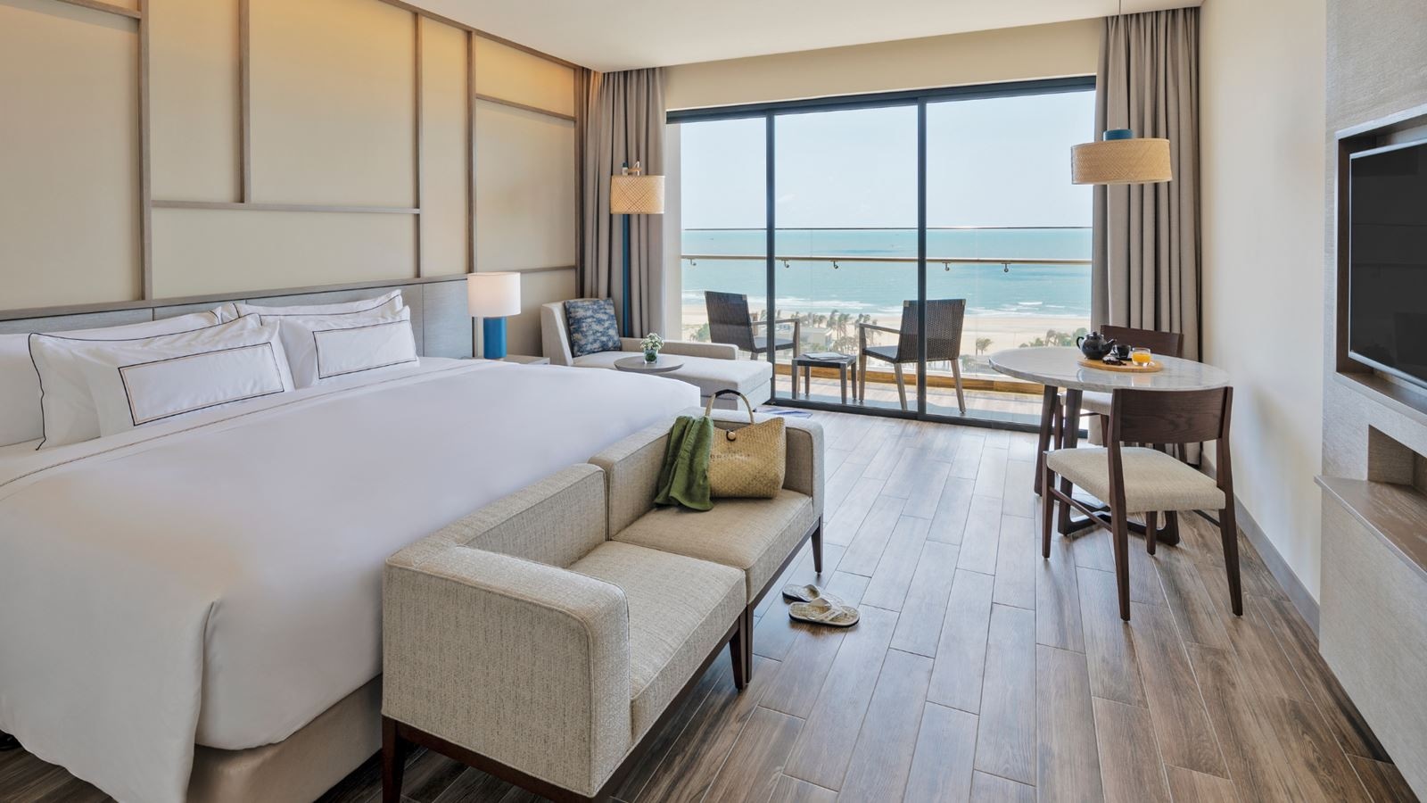 rooms-deluxe-ocean-view