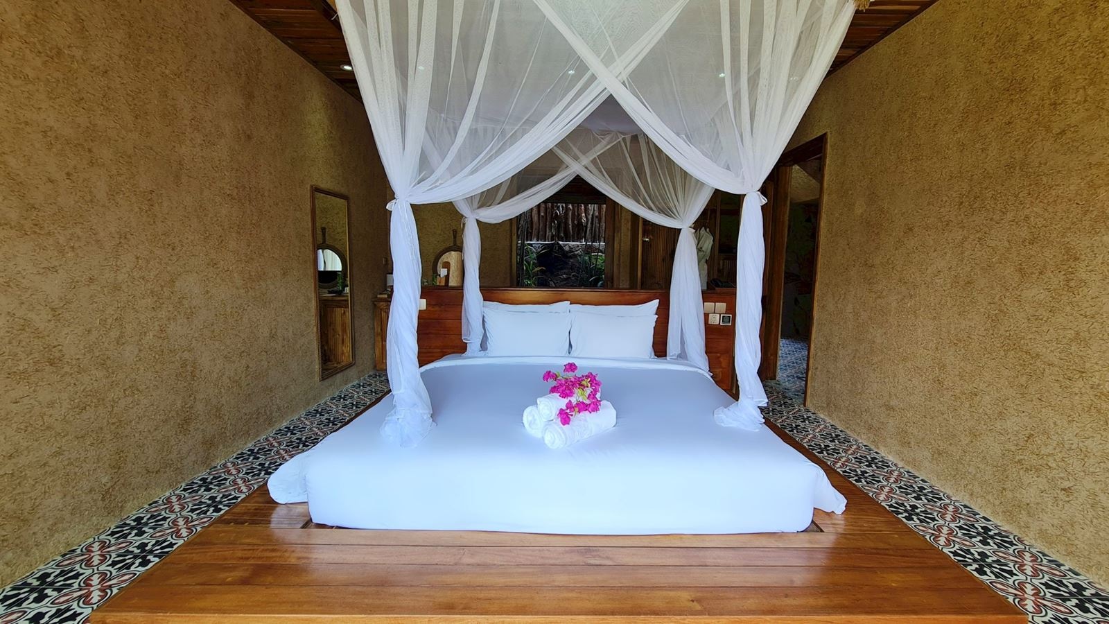 rooms-premium-ocean-breeze-with-garden-view