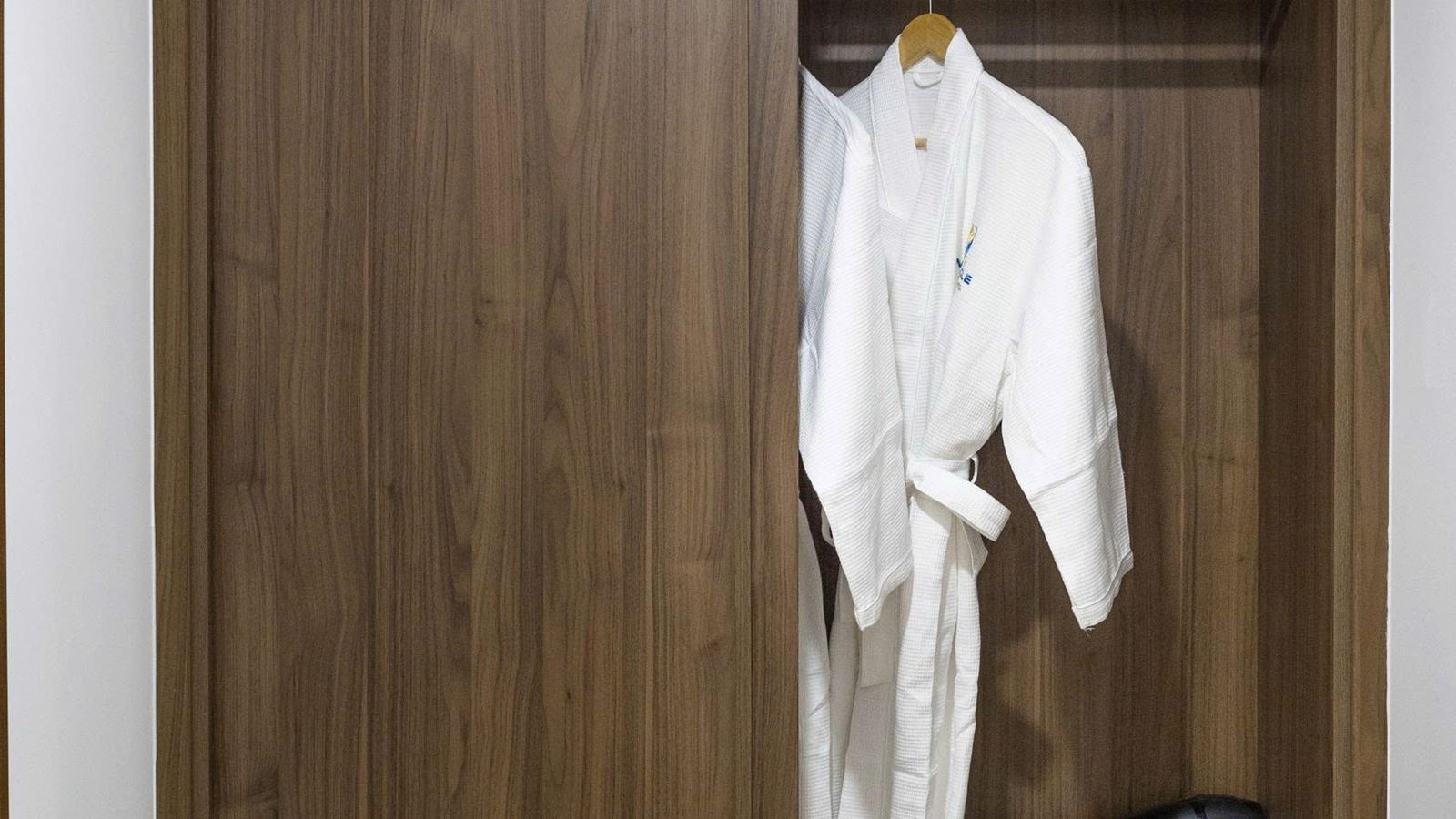 rooms-deluxe-room-child-without-extra-bed