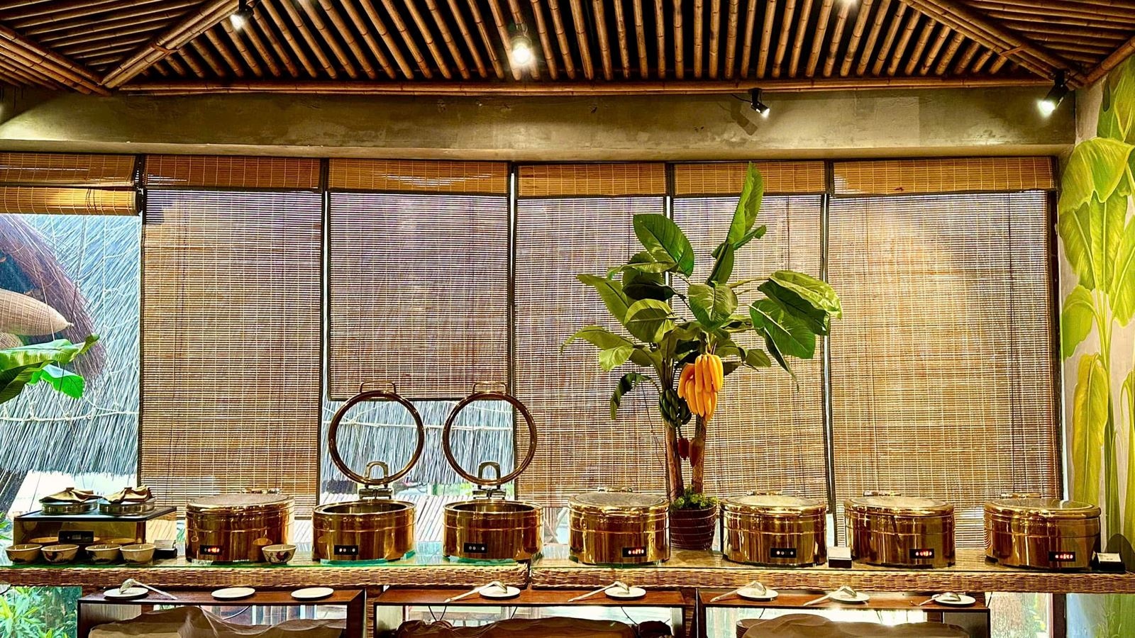 restaurants-the-light-restaurant