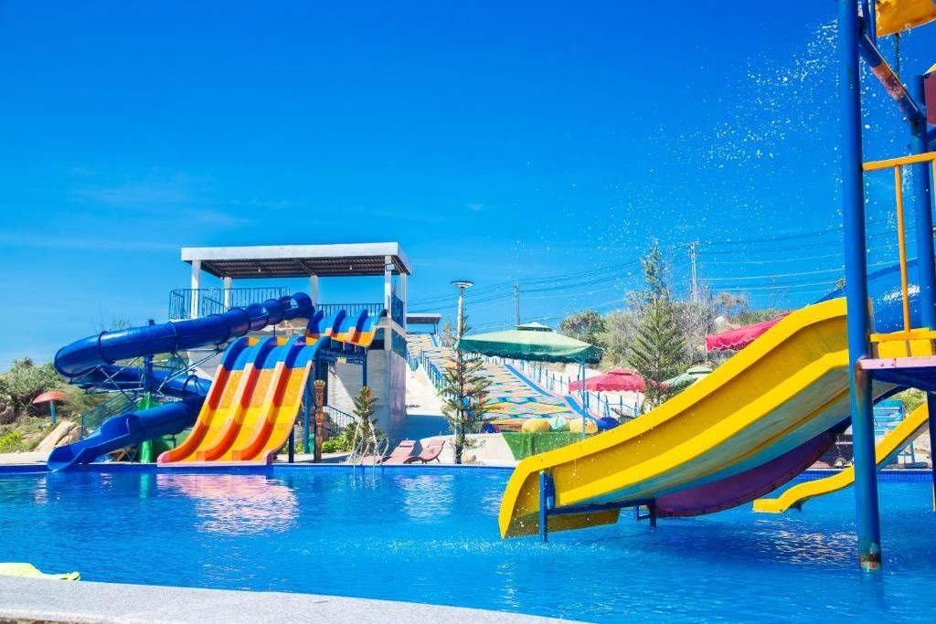 water-park-water-park