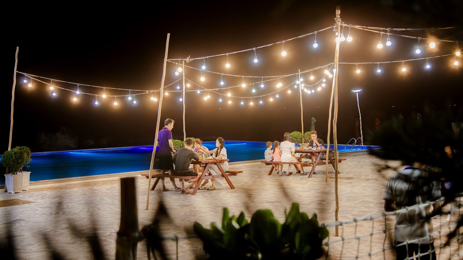 restaurants-rock-beach