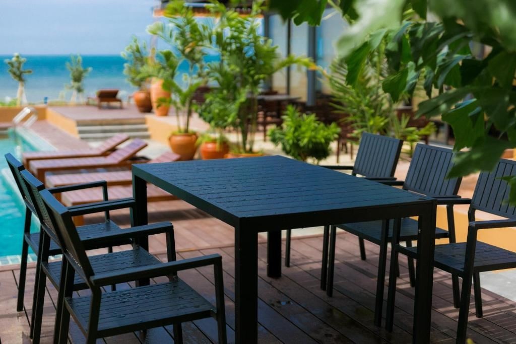 restaurants-pandora-ocean-breeze