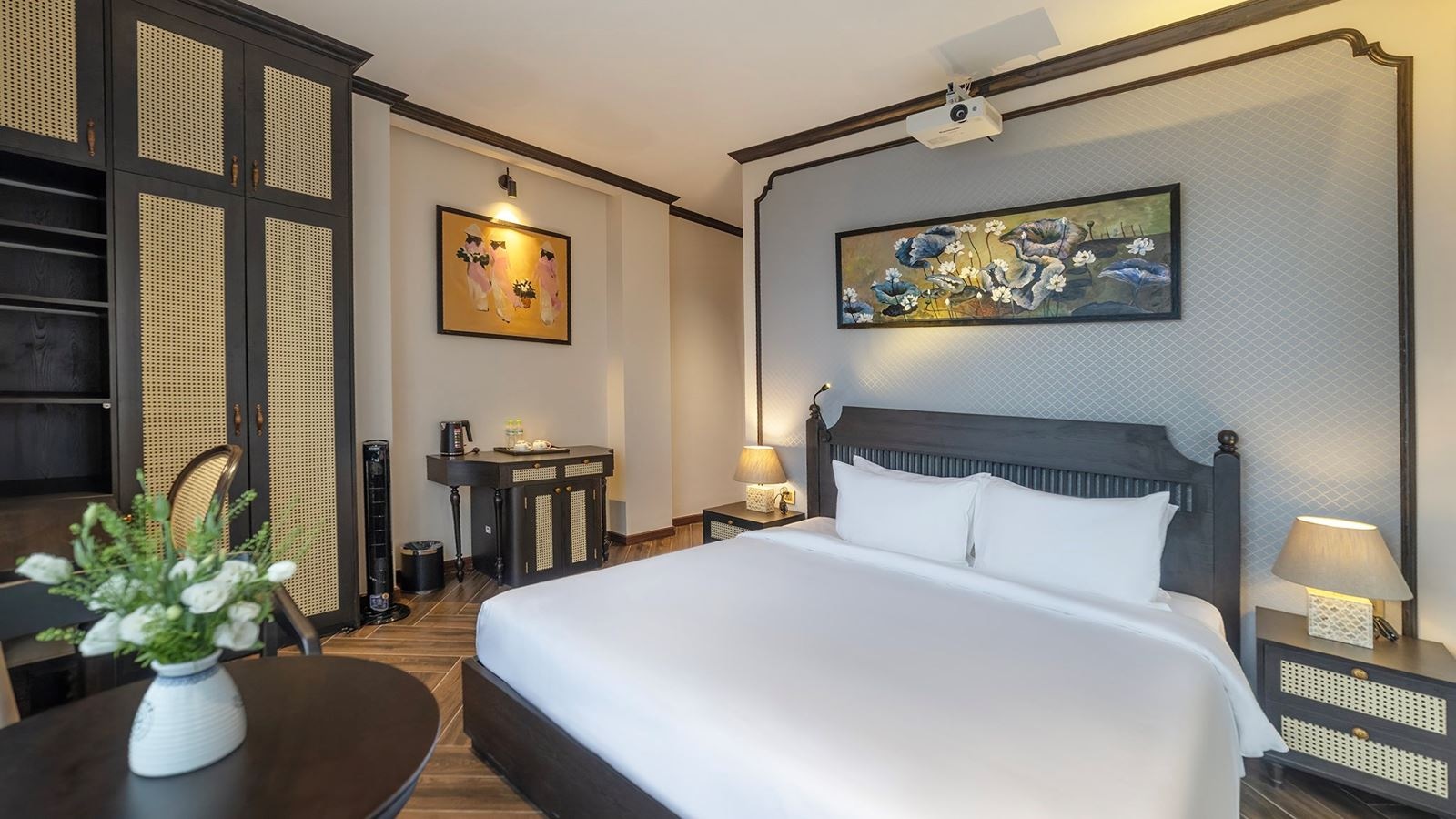 rooms-signature-room