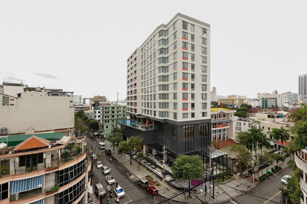 general-main-building