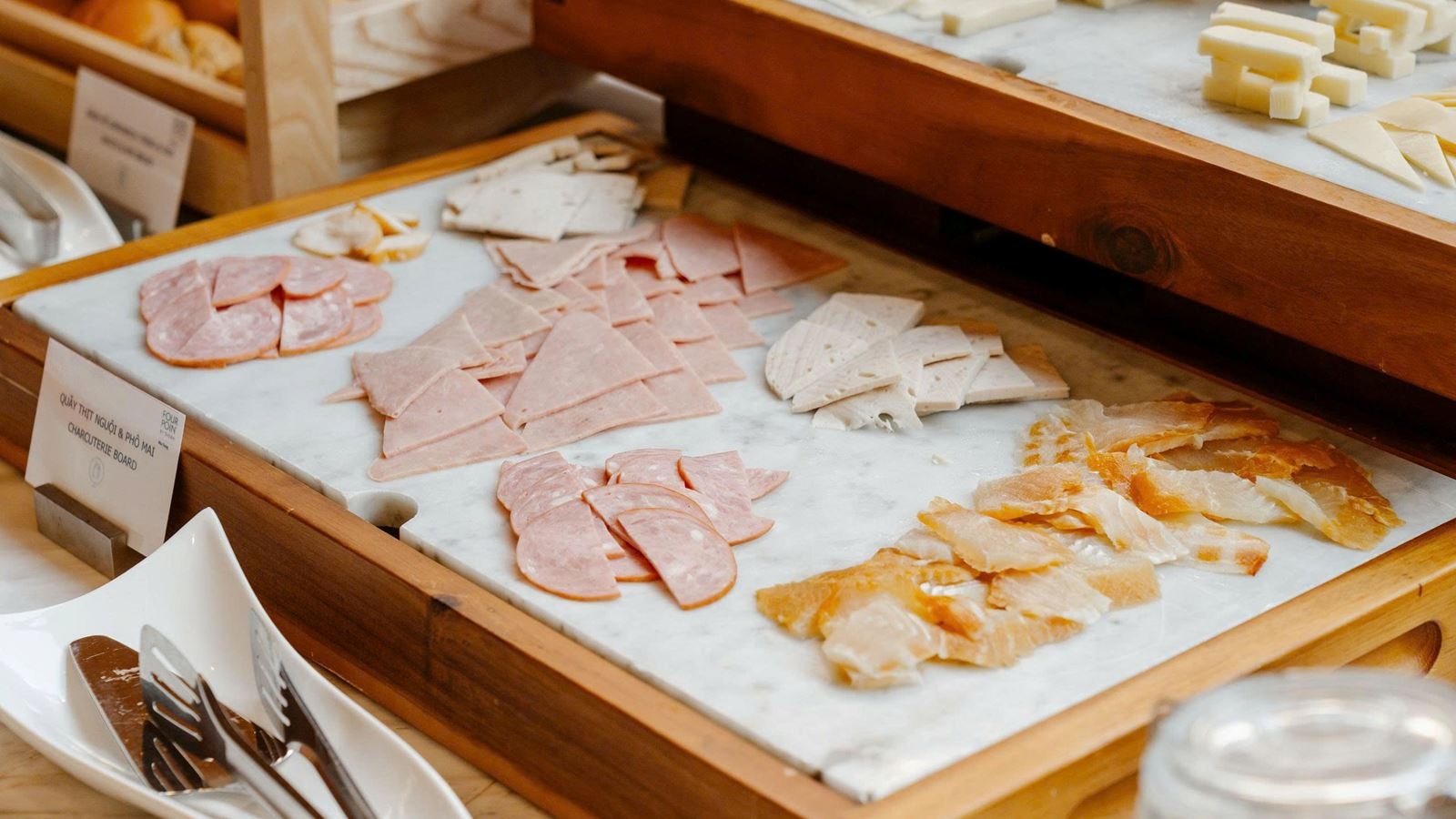 restaurants-the-mesh-restaurant