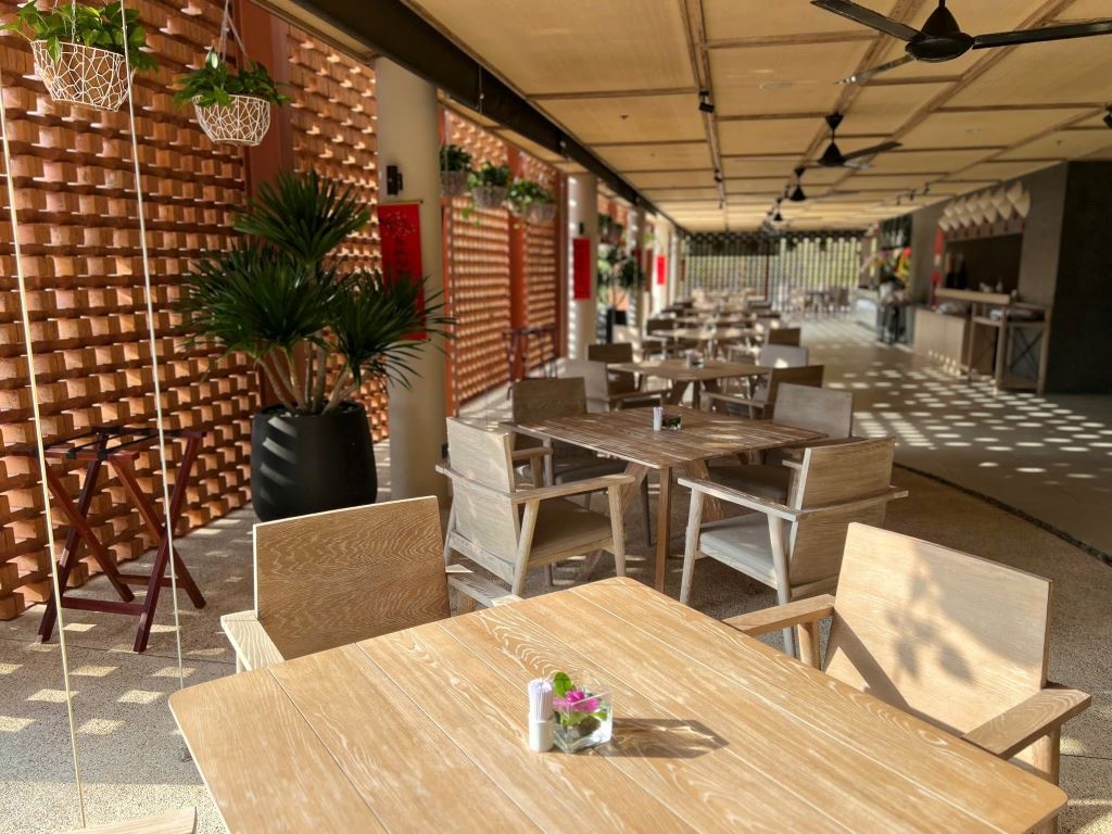 restaurants-main-restaurant