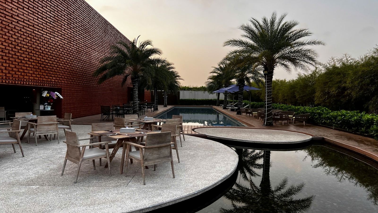 restaurants-main-restaurant