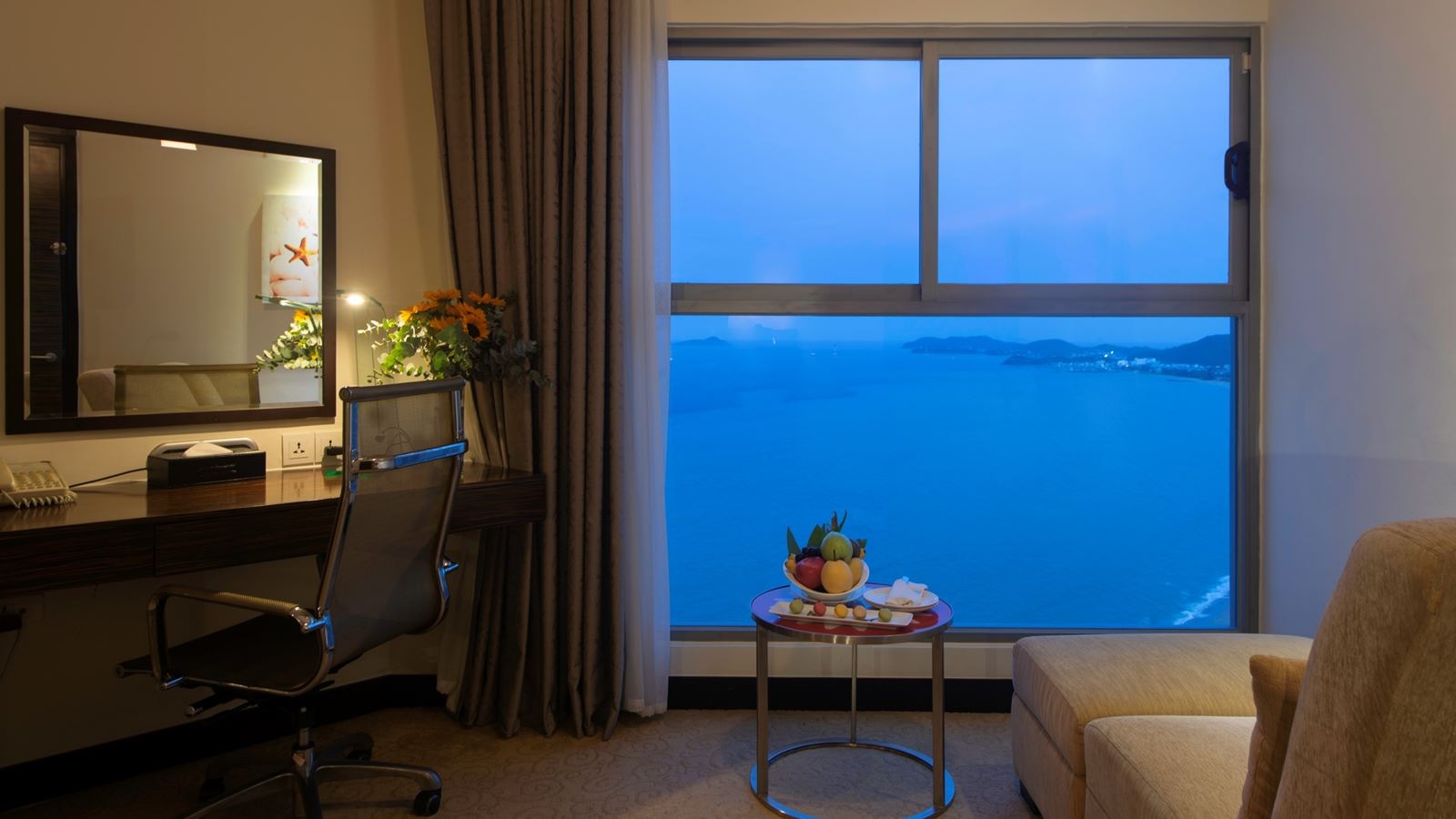 rooms-room-deluxe-ocean-view