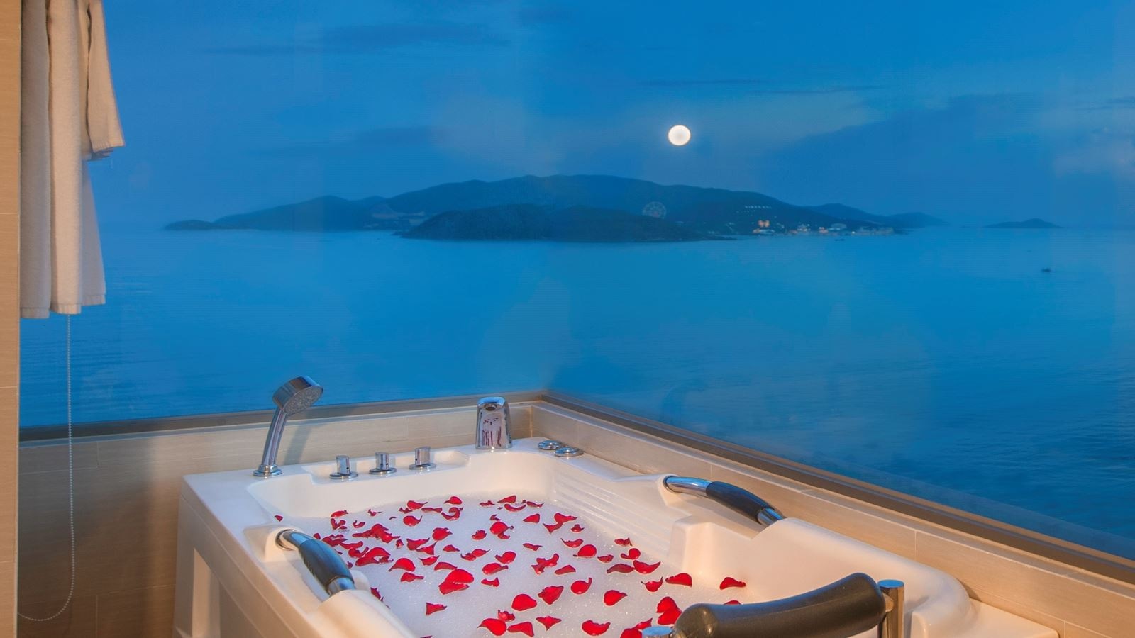 rooms-junior-suite-king