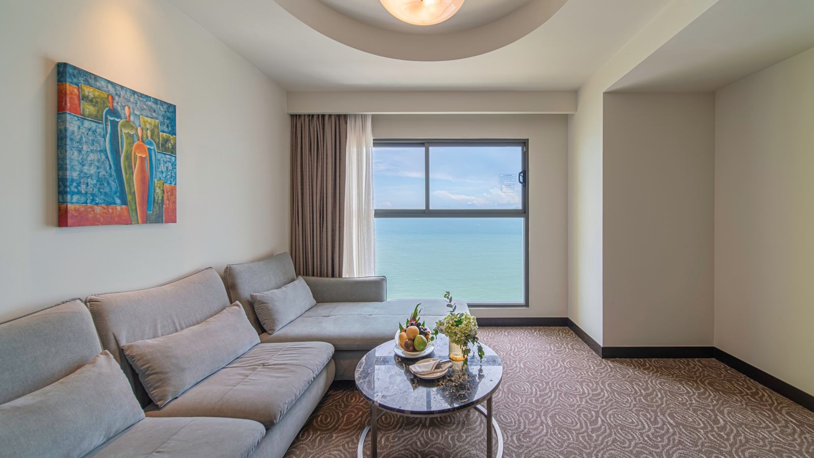 rooms-junior-suite-queen