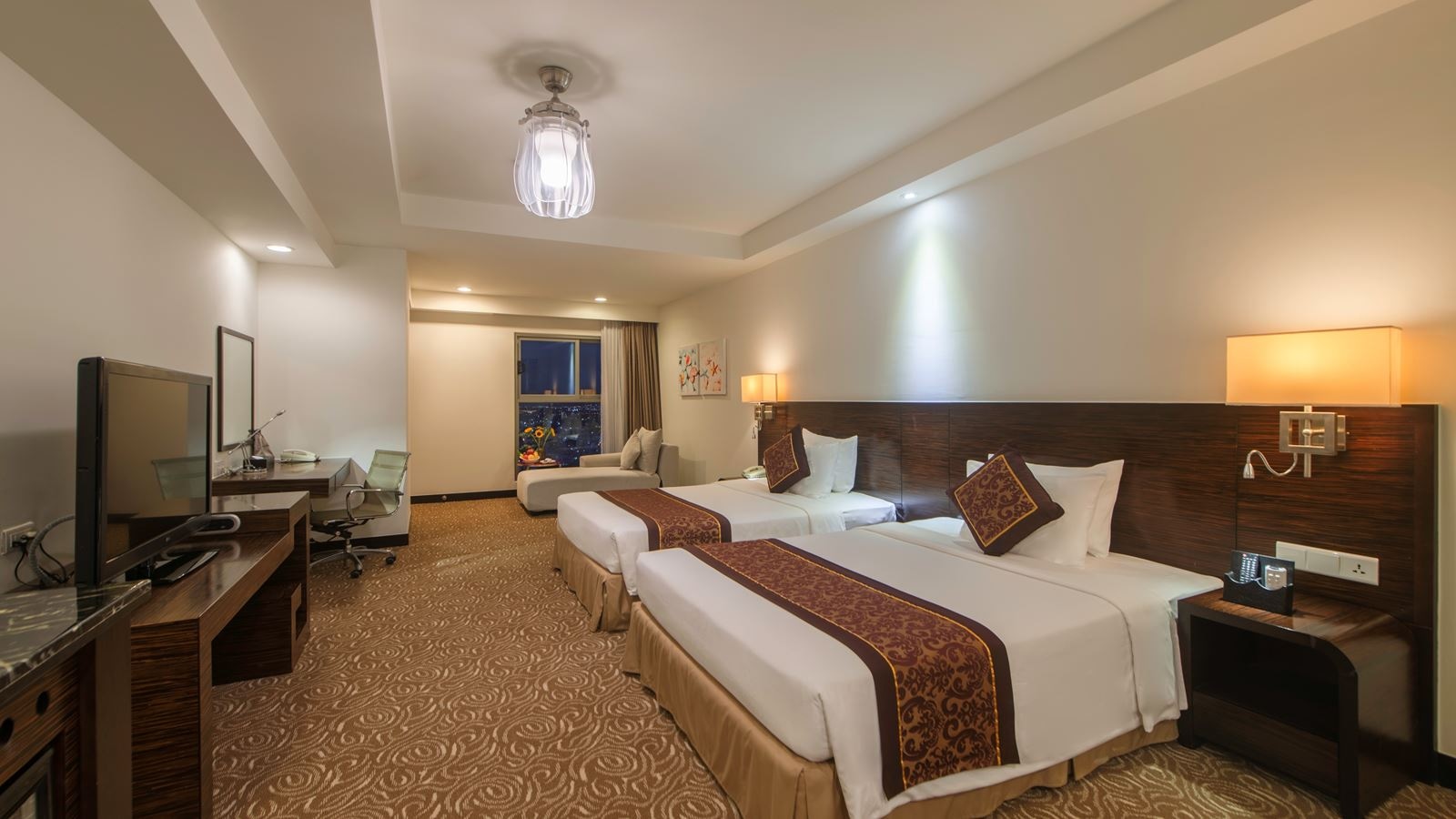 rooms-deluxe-city-view-child-without-extra-bed