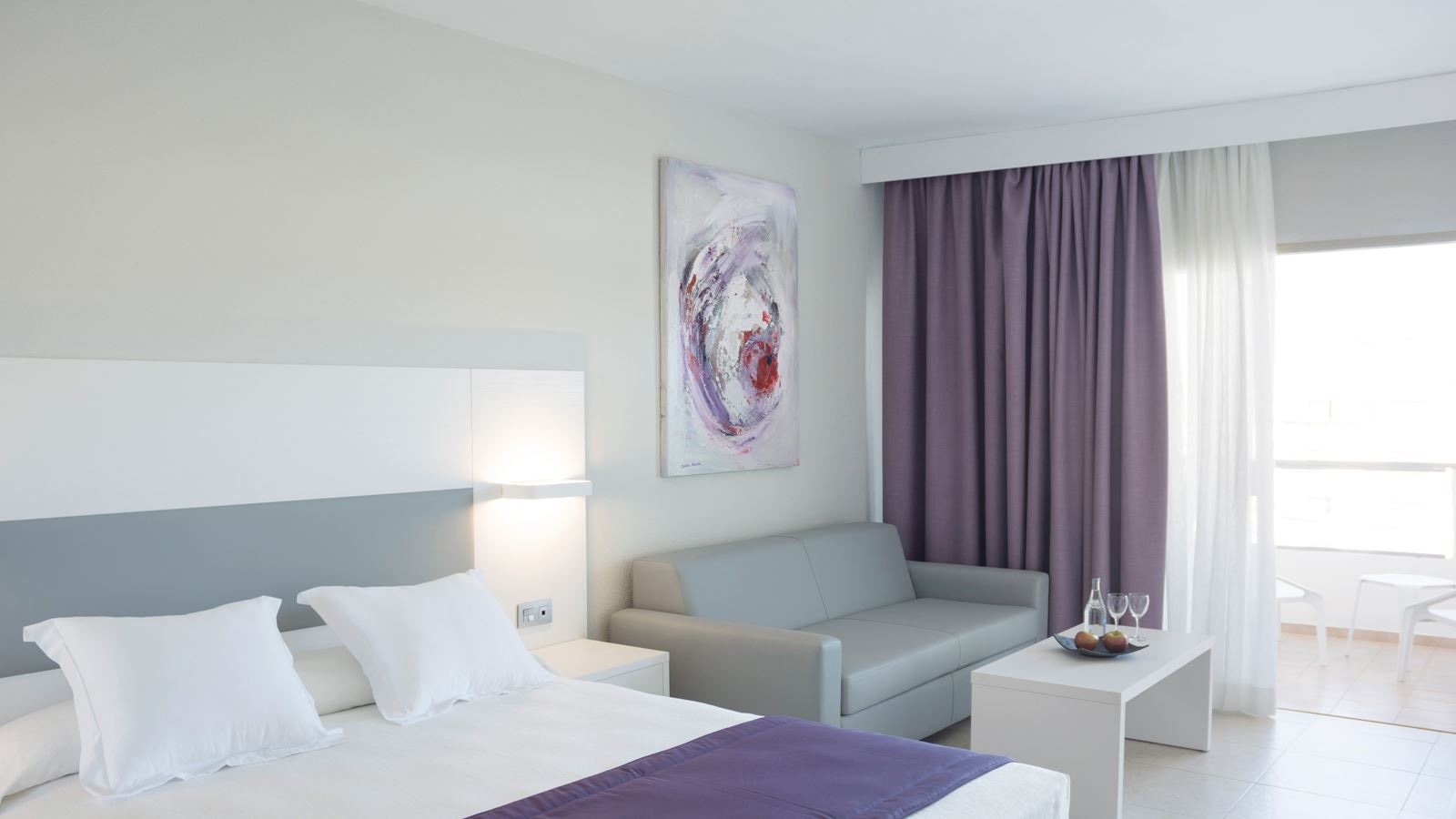 rooms-doble-standard-with-balconydoble-single-use-standard-with-balcony