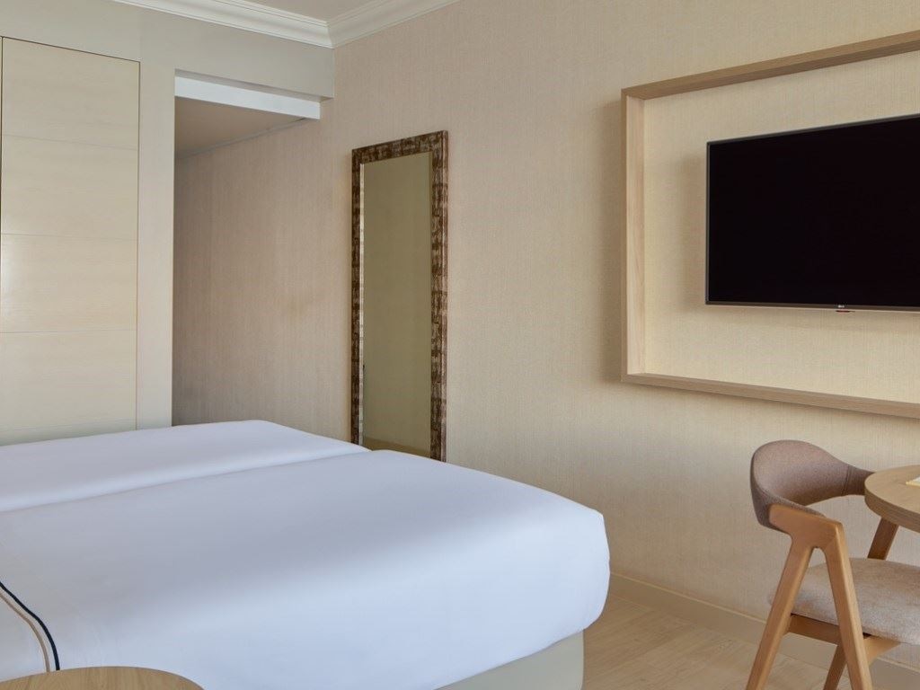 rooms-double-melia-balcony-or-terrace