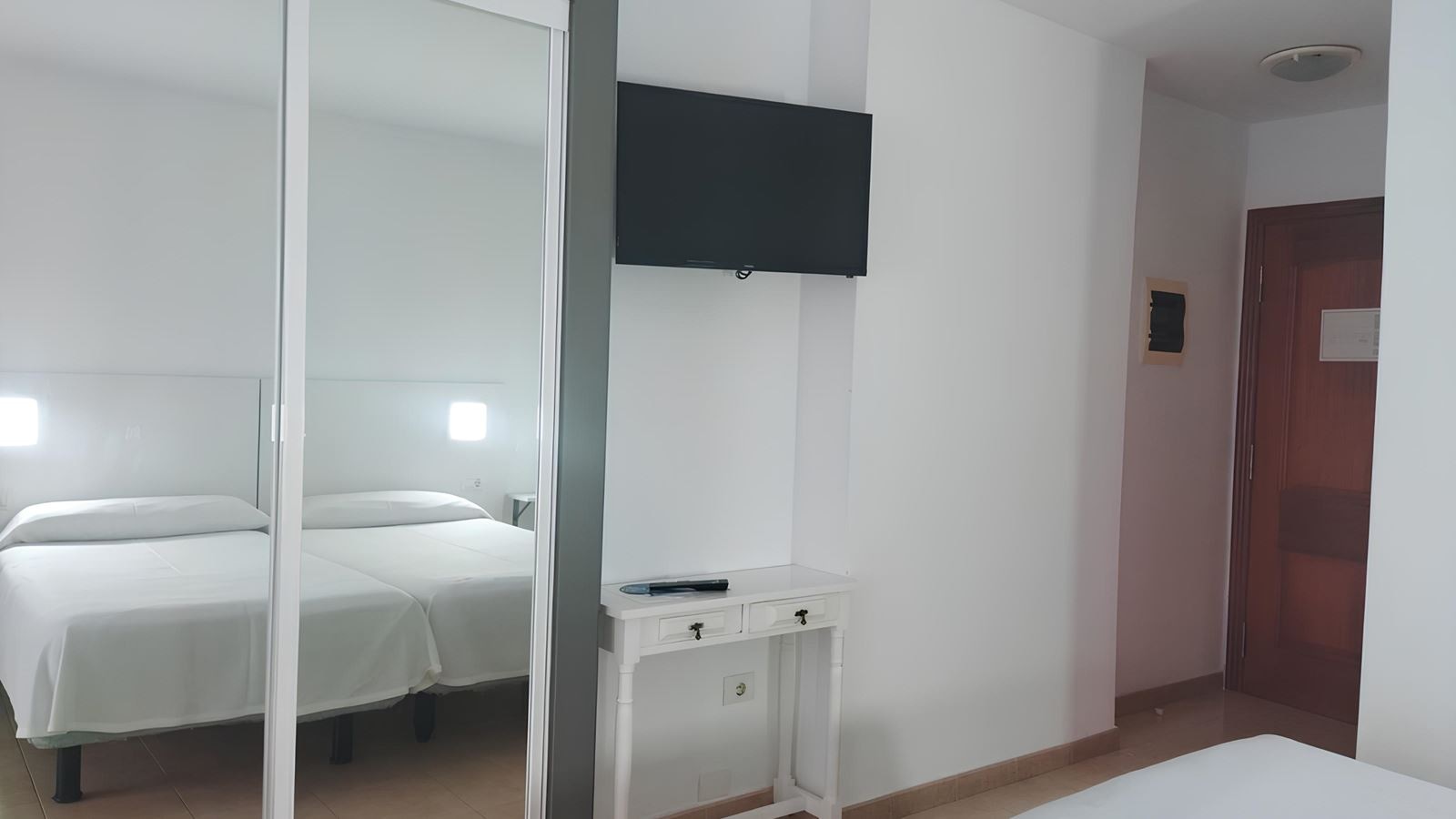 rooms-studio-standard-balconyterrace