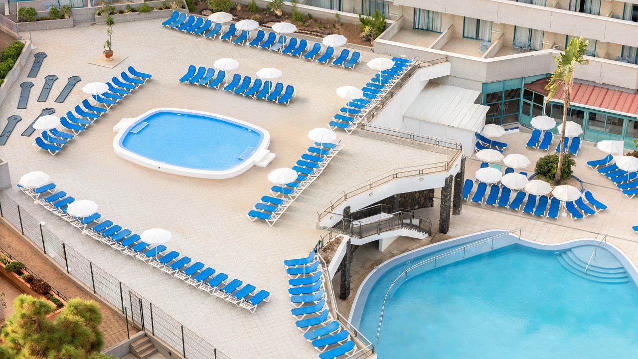 pools-outdoor-childrens-pool