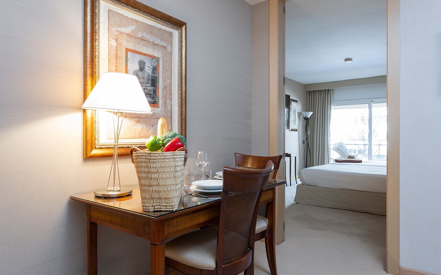 rooms-suite-with-terrace