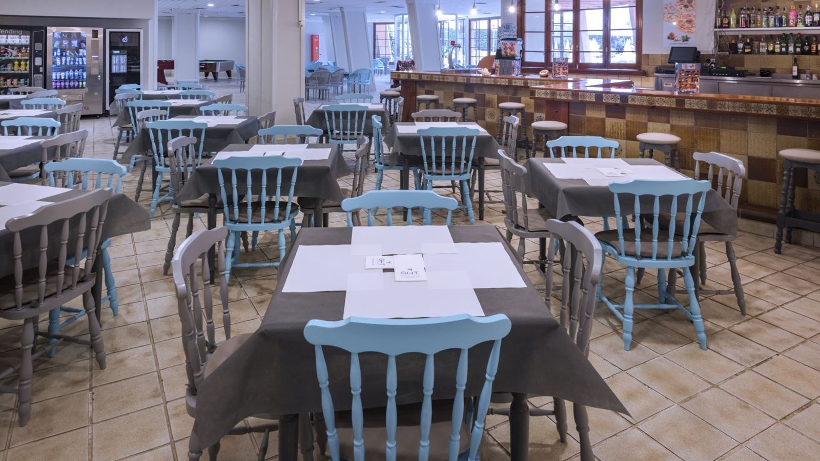 restaurants-main-restaurant