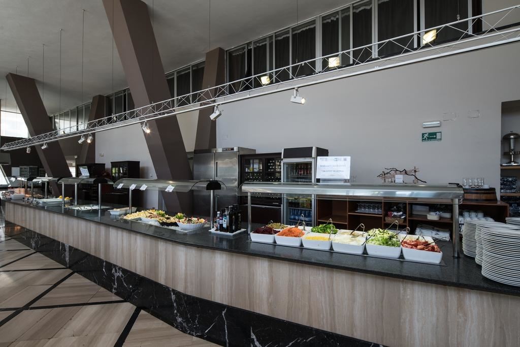 restaurants-las-vegas-restaurant