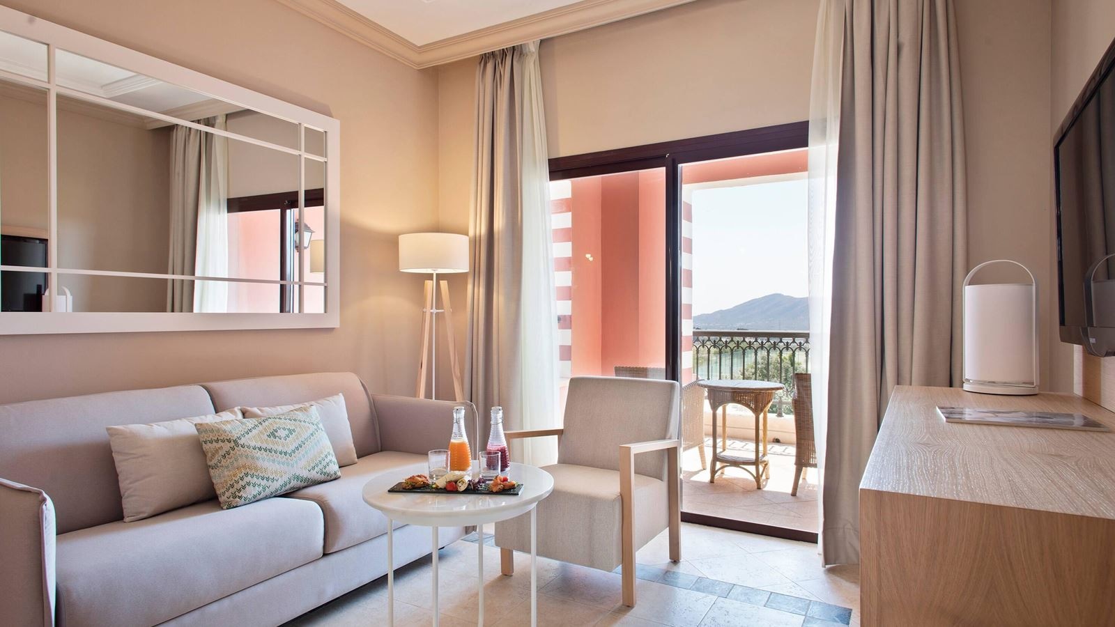 rooms-junior-suite-room-balcony-or-terrace