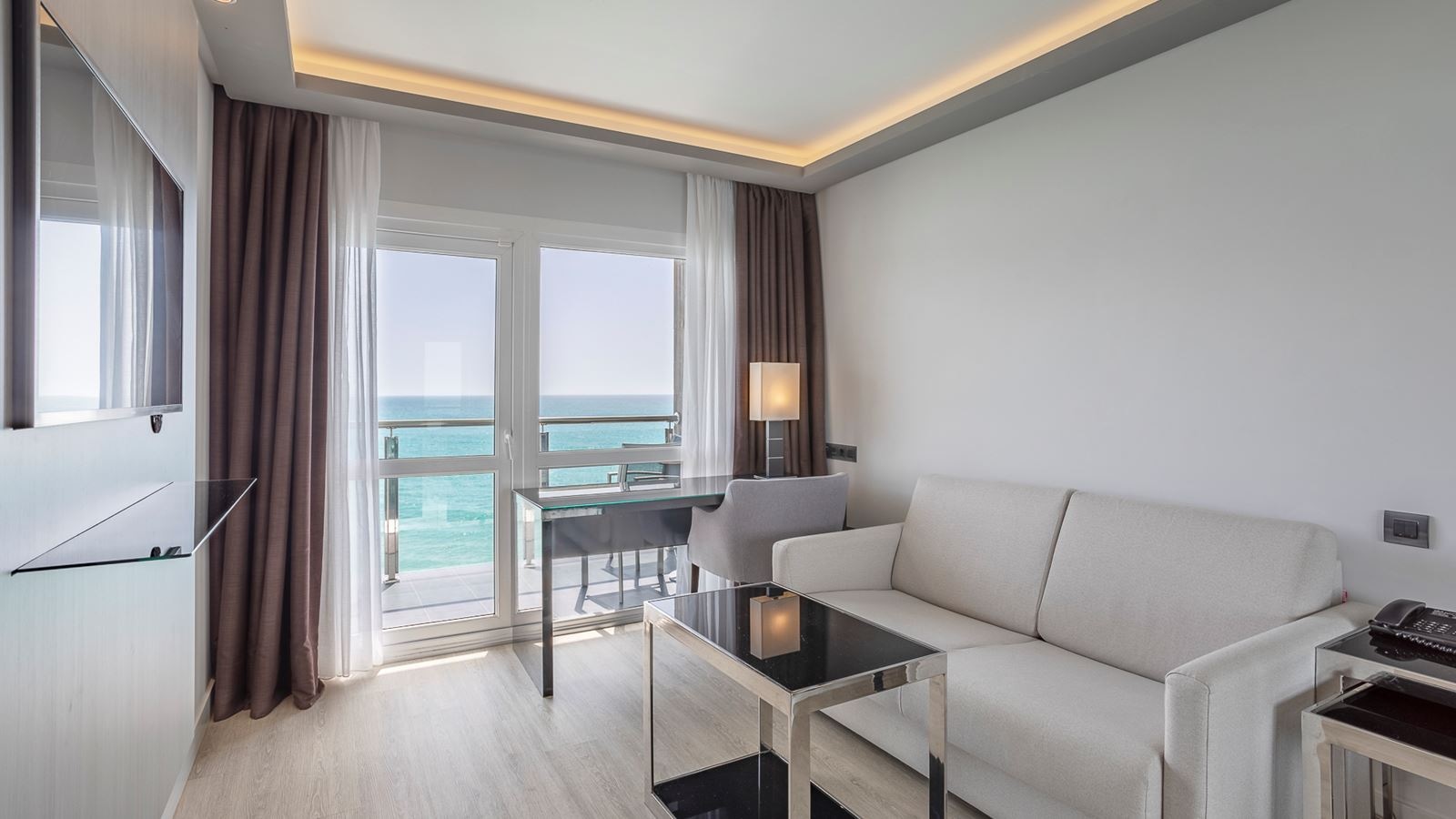 rooms-executive-junior-suite