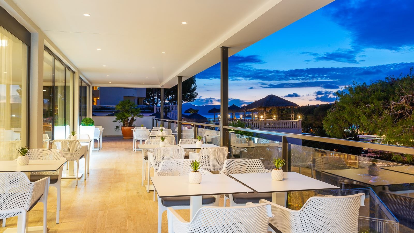 restaurants-casablanca-restaurant